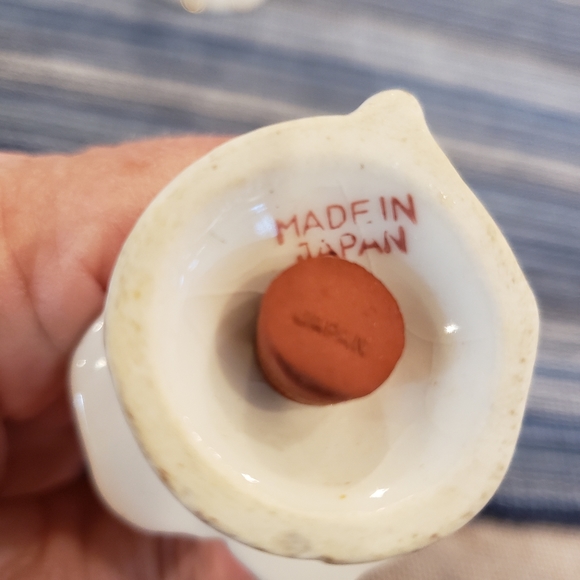 George and Martha Washington Salt/Pepper Shakers - Picture 11 of 11